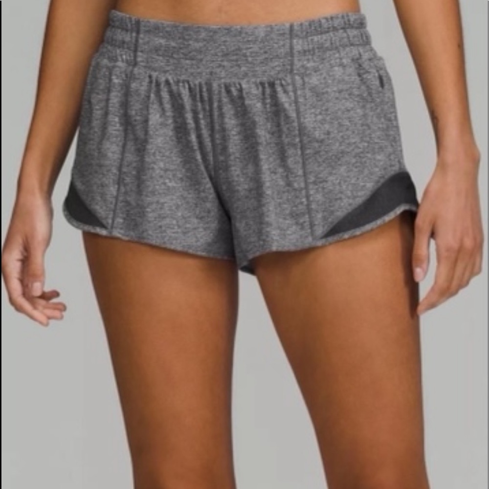 Lululemon Hotty Hots 2.5”